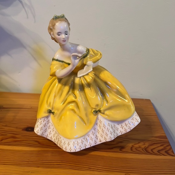 Royal Doulton Other - Royal Doulton The Last Waltz porcelain yellow dress woman figurine 1965 vintage